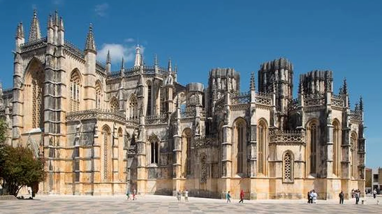 Vista arquitetónica do Mosteiro da Batalha
